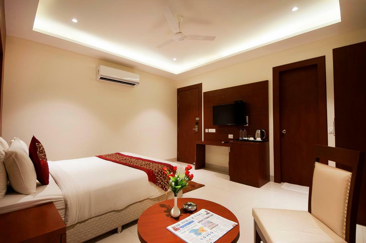 Hotel Z Suites- Delhi Igi Airport Nueva Delhi Exterior foto