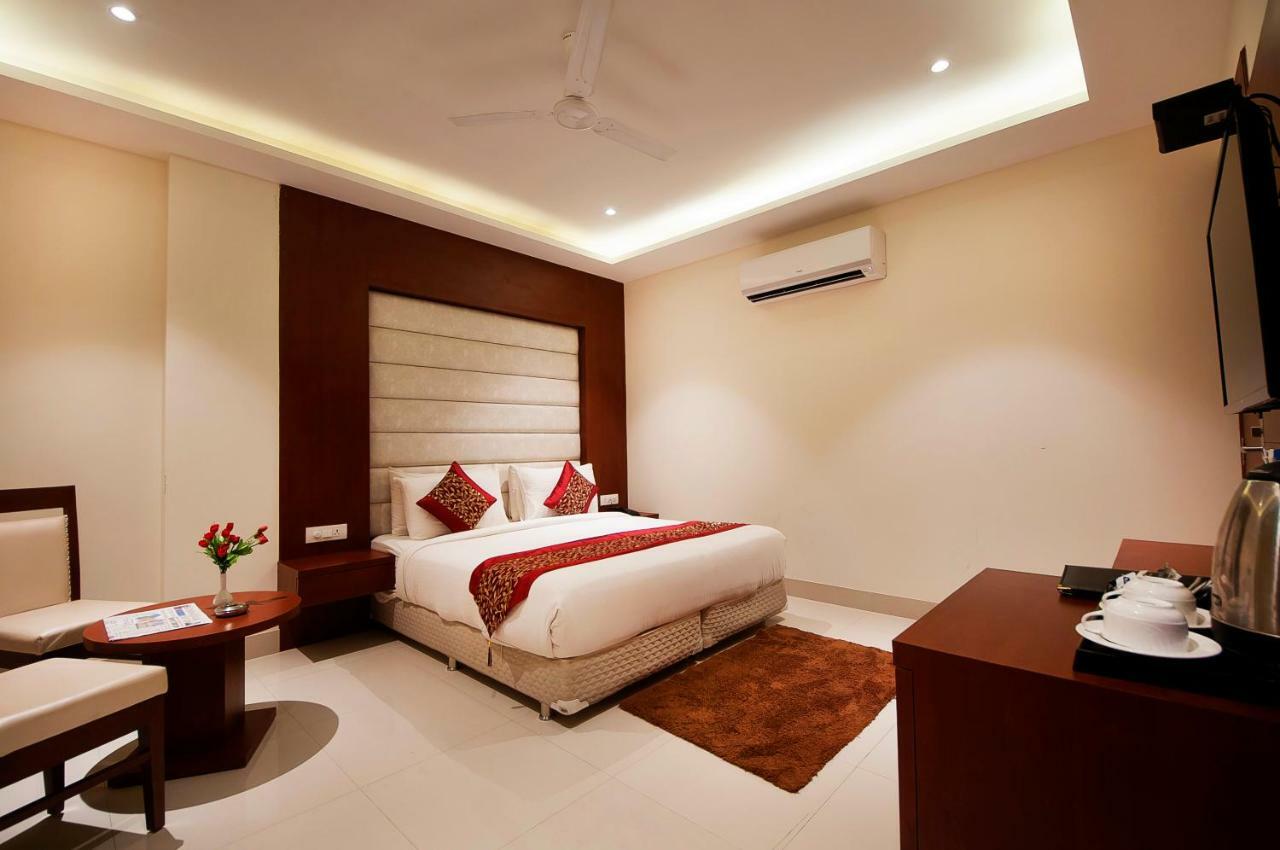 Hotel Z Suites- Delhi Igi Airport Nueva Delhi Exterior foto